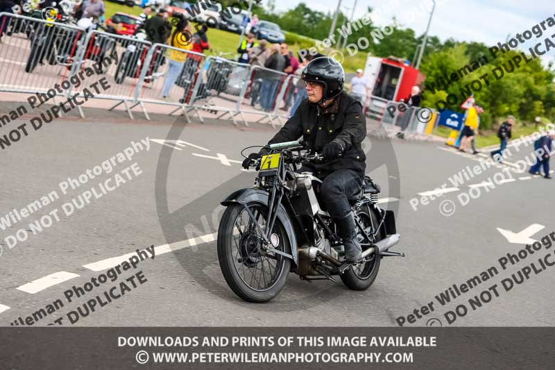 Vintage motorcycle club;eventdigitalimages;no limits trackdays;peter wileman photography;vintage motocycles;vmcc banbury run photographs